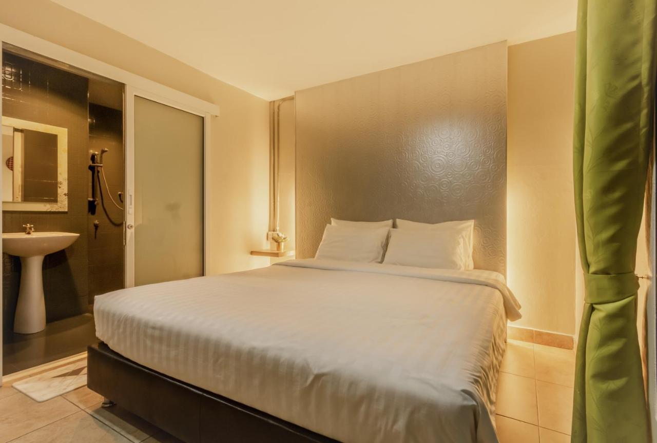 Matini Ratchada 32 Hotel Bangkok Kültér fotó