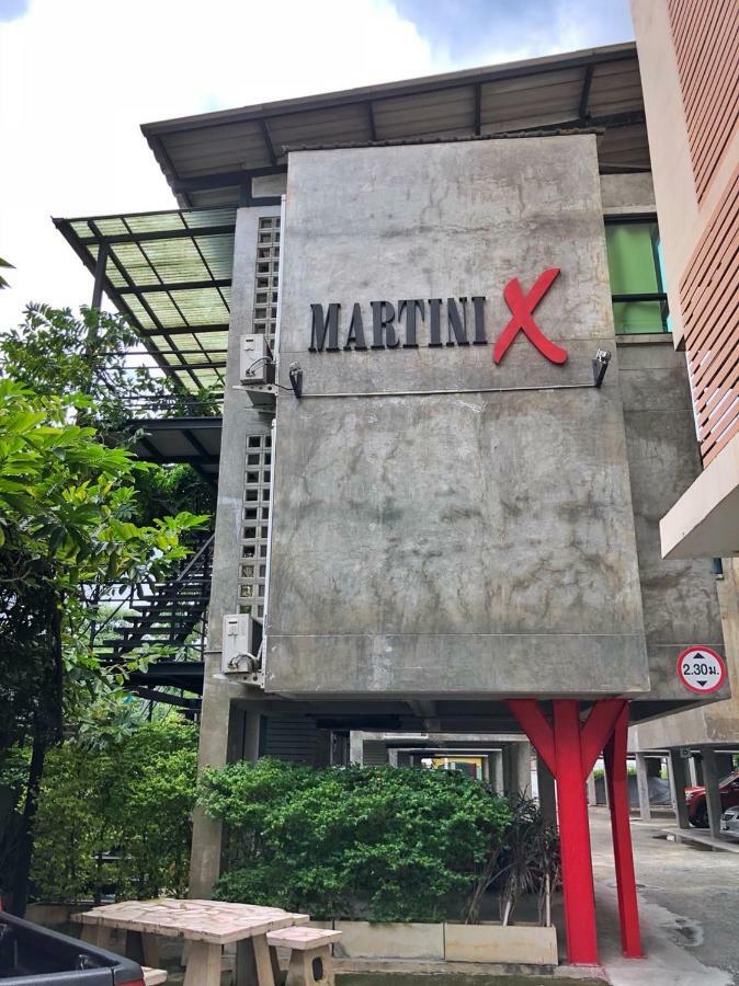 Matini Ratchada 32 Hotel Bangkok Kültér fotó